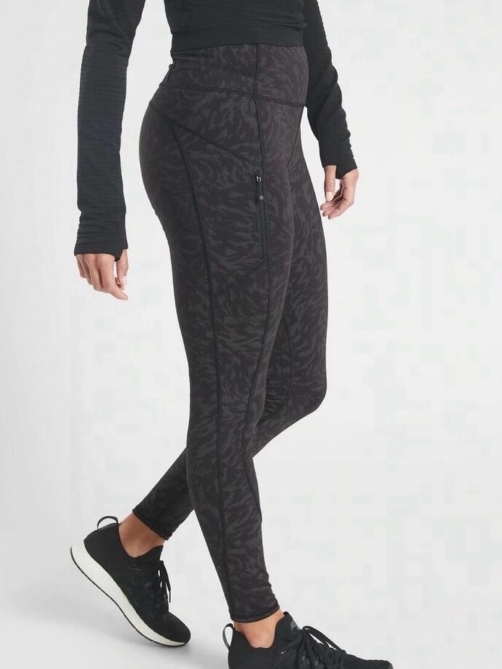 Athleta Rainier High-Rise Printed Tight Leggings Charcoal/Black - Size LP